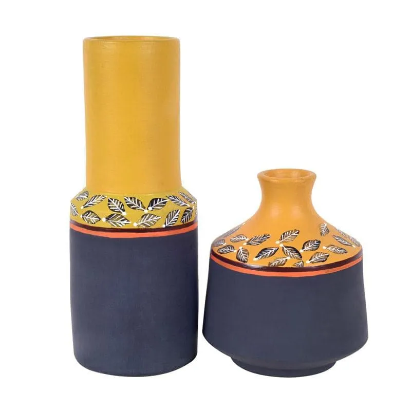 Amoli Tribal Terracotta Vase - Set Of Two media 3