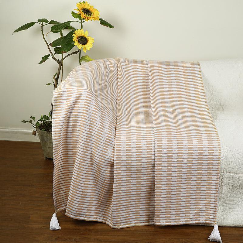 Meadow Wrap Geometric Cotton Throw