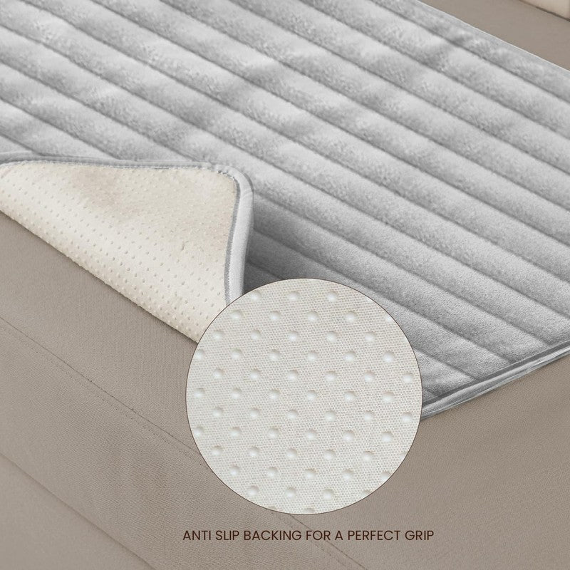Urban Space Linear Quilted Cotton Sofa Cover - Light Grey media 4