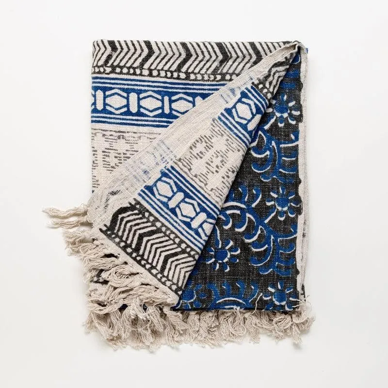 Blue Bell Handblock Printed Throw media 4