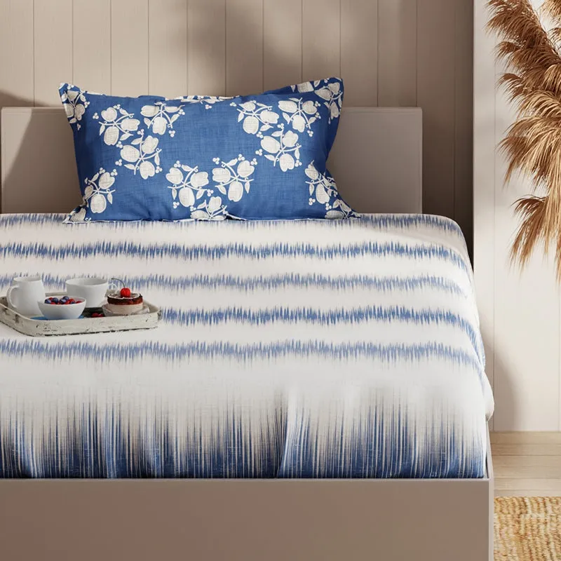 Quincy Abstract Microfiber Microfiber Bedsheet - 135 GSM media 4