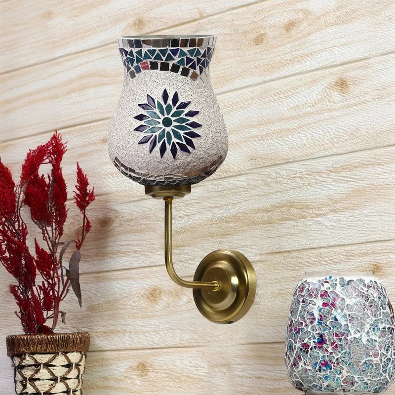 Floranira Wall Lamp media 3