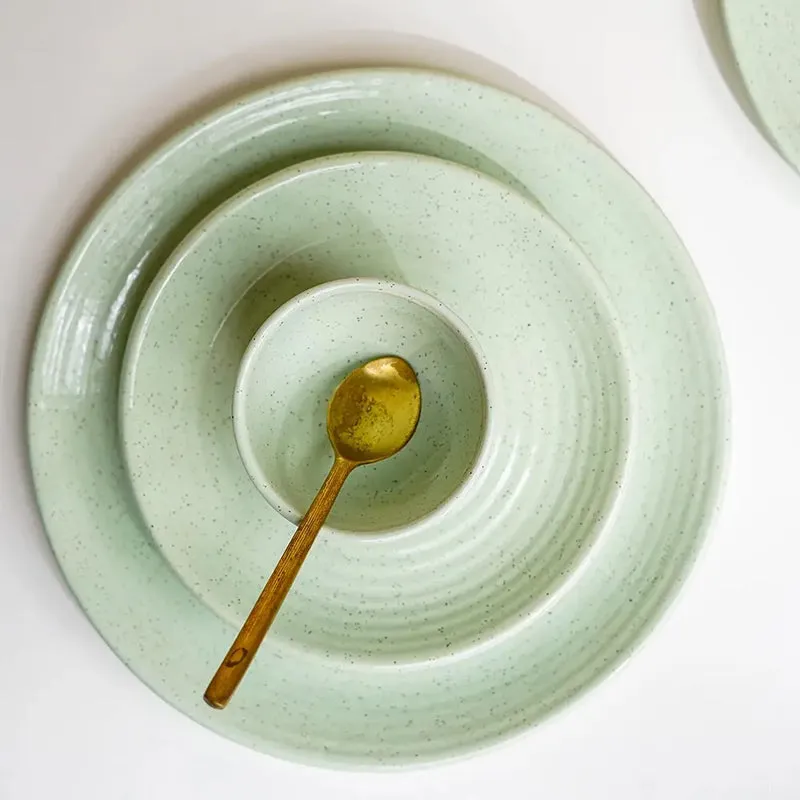 Lemongrass Fino Handmade Dinner Plate - Set of Two media 4