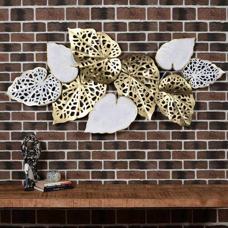 Dainty Leaves Iron Wall Accent