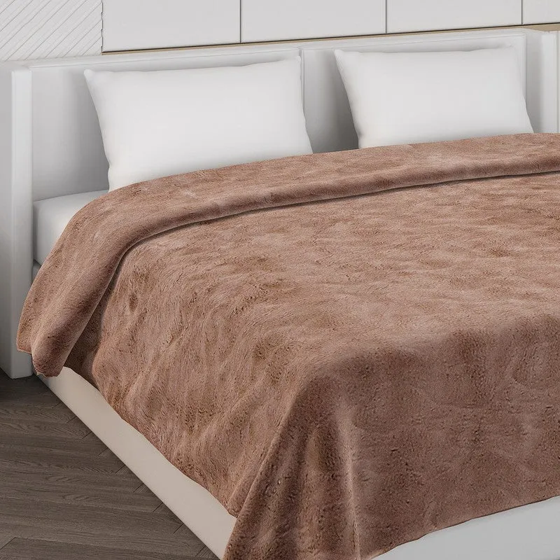 Monte Carlo Azure Bliss Blanket (Brown) - 852 GSM media 4