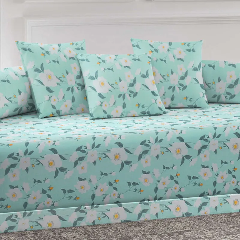 Vivant Diwan Set - Six Piece Set media 3