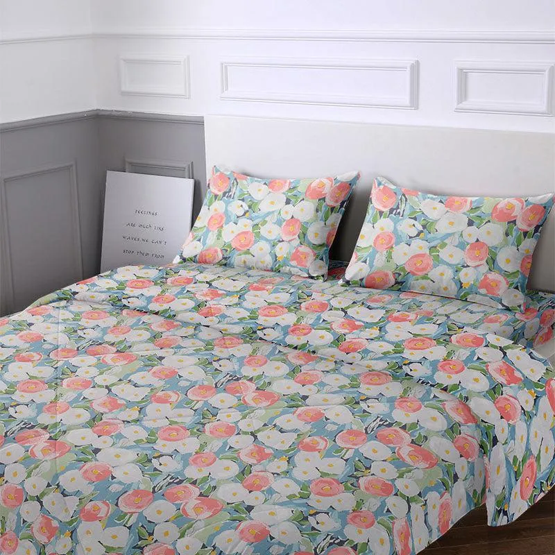 Liam Floral Bedding Set media 1