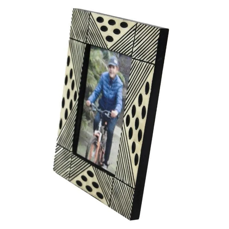 Spotted Lite Photo Frame media 4