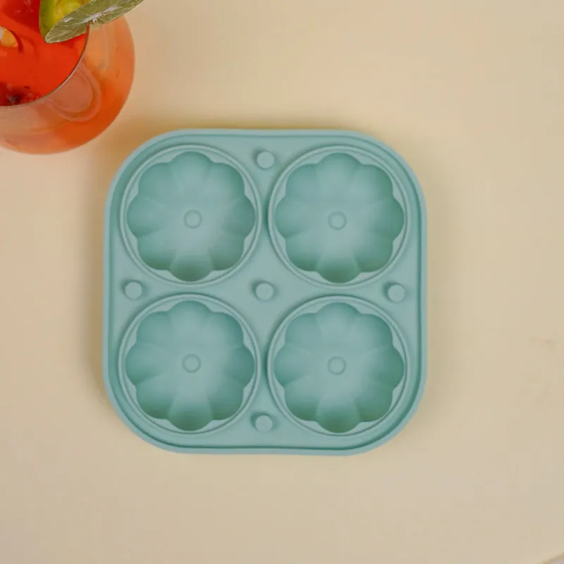 Chill Silicone 4-Cube Ice Mould - Green media 3