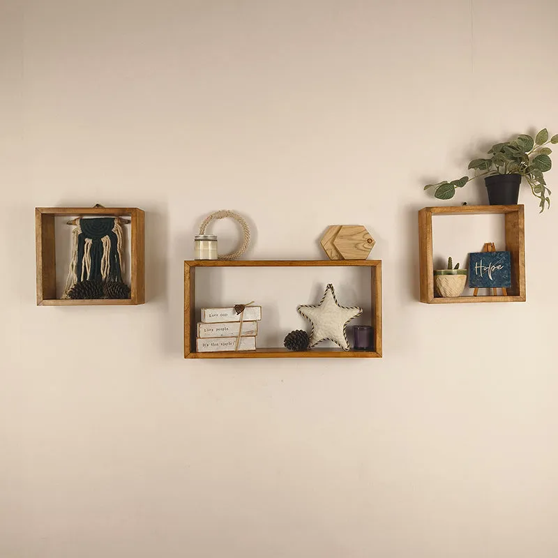 Spatia III Rectangular Shaped Set of 3 Wooden Wall Shelves media 3