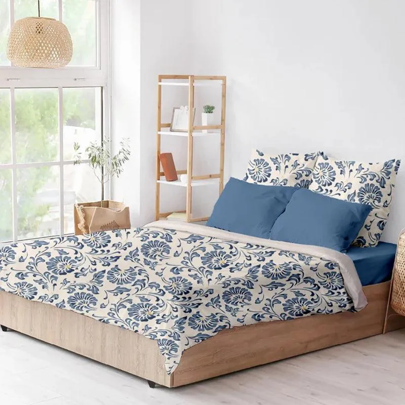 Blooming Blues Floral Printed Cotton Bedsheet - 300 TC media 3