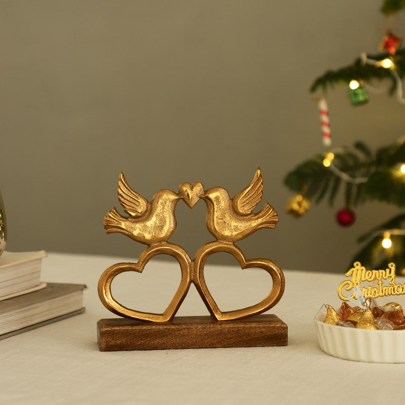 Twin Hearts Aluminum Table Showpiece