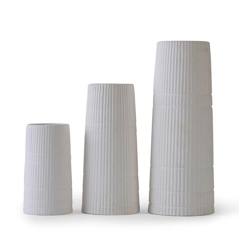 Minimal Trio Ceramic Vase - Set Of Three media 8