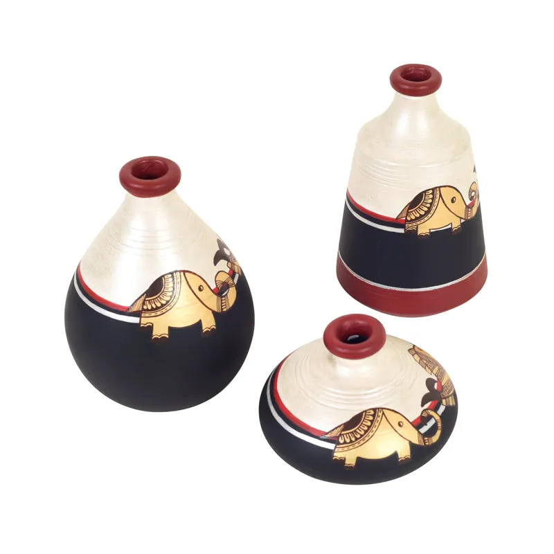 Agma Earthy Vase - Set Of Three media 5