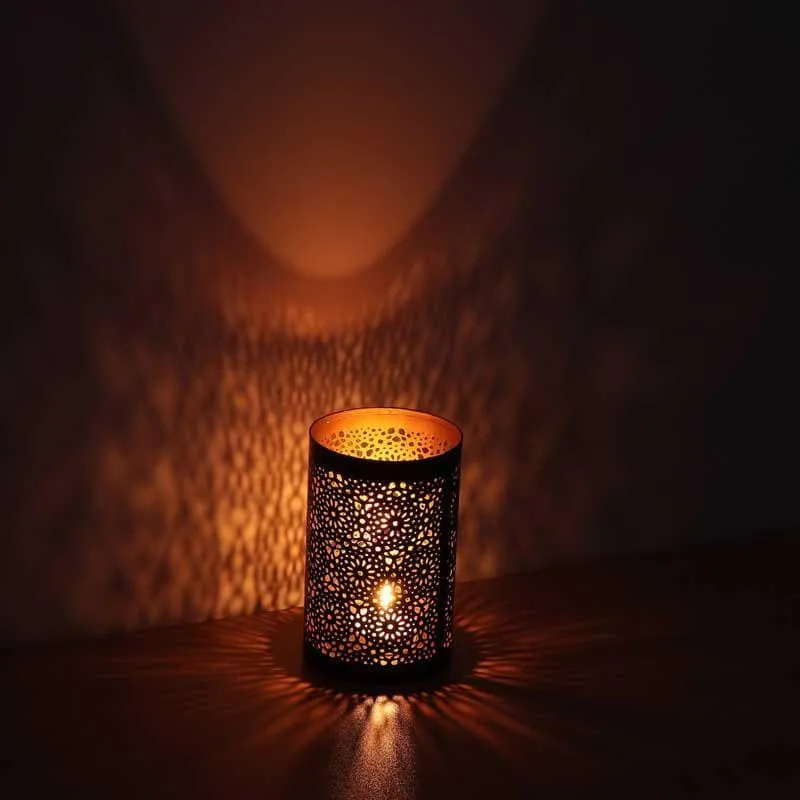 Qiota Narrow Tealight Candle Holder media 1