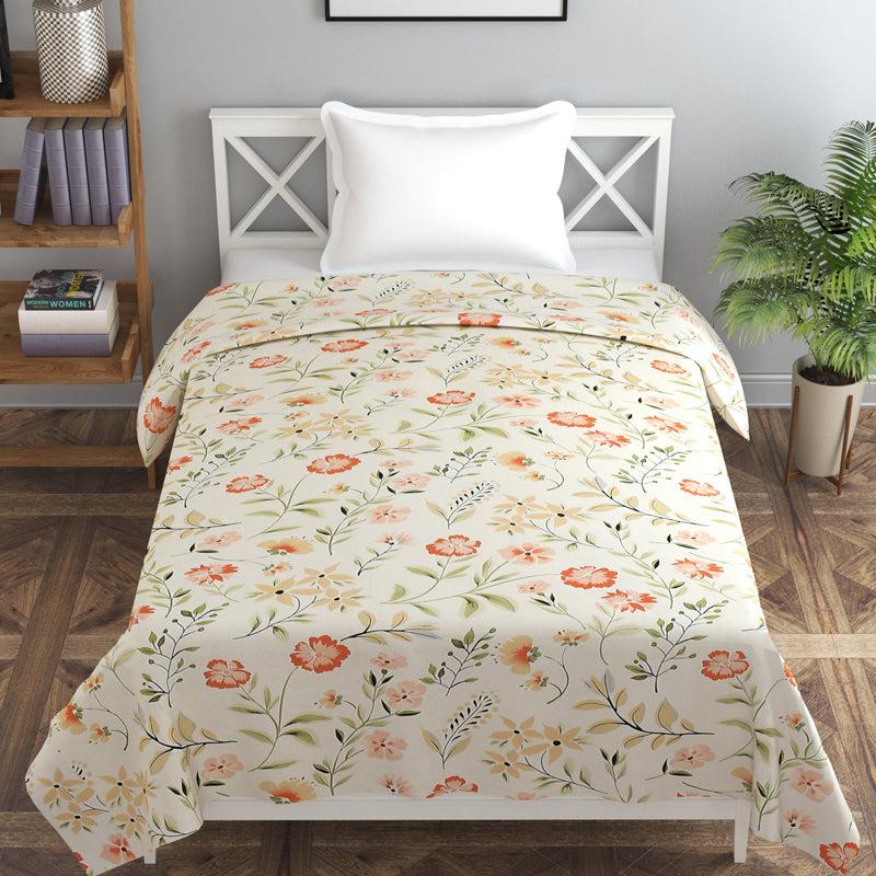 Hushed Blooms Floral Cotton Duvet Cover - 210 TC media 3