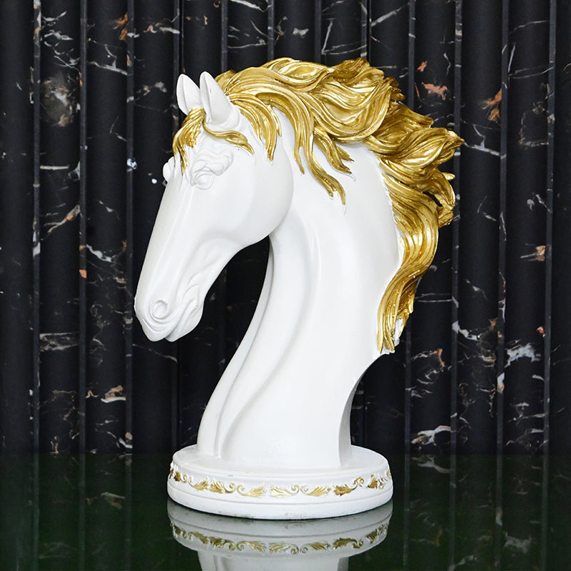 Foiled Mane Showpiece - White media 5