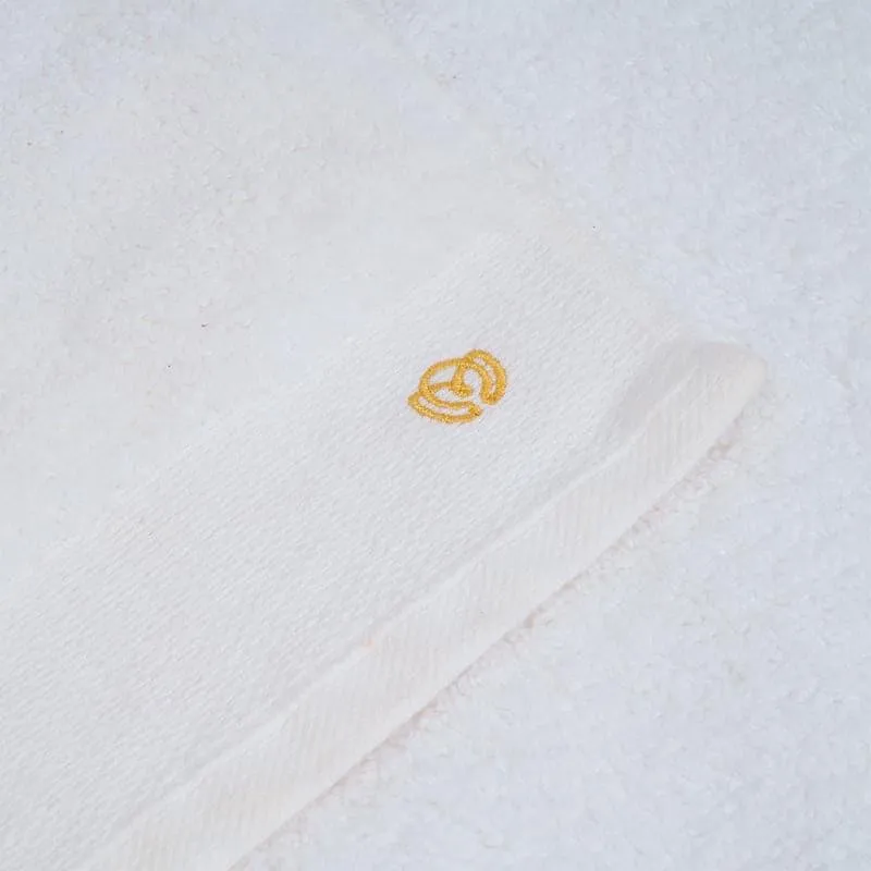 Micro Cotton Soft Serenity Solid Face Towel (White) - Set Of Four media 4