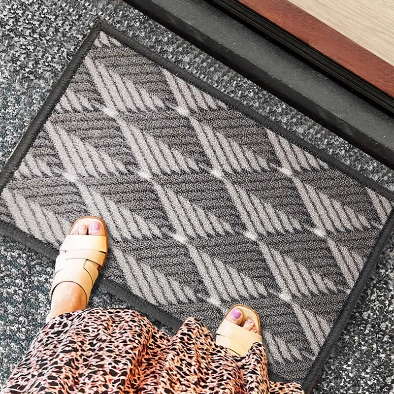 Quro Geometric Nylon Door Mats - Grey,Black media 3