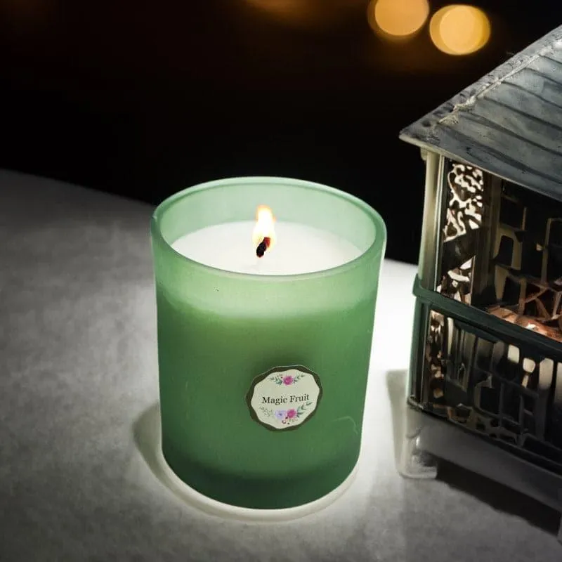 Vivi Scented Candle - Green media 4