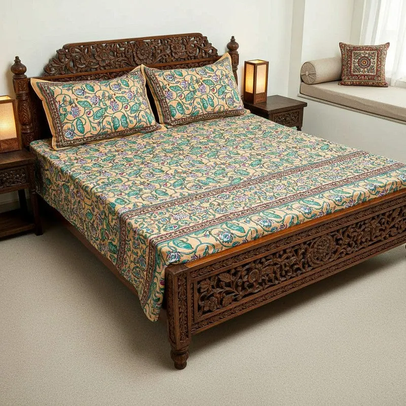 Jewelina Floral Printed Cotton Bedsheet (Peach) -120 TC media 1