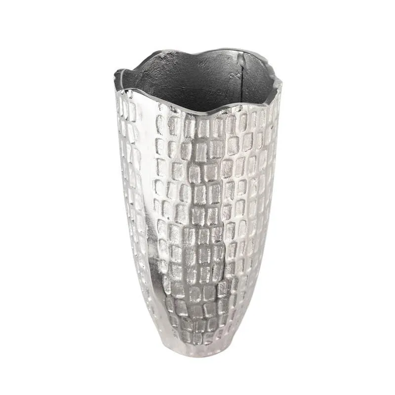 Silver Grided Vase media 3