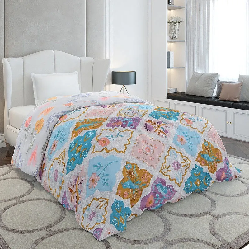 Monte Carlo Velbloom Floral Polyester Reversible Comforter (Light Blue) - 120 GSM media 1