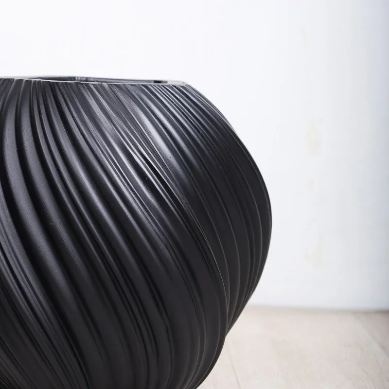 Shadow Drift Floor Planter - Black - 8
