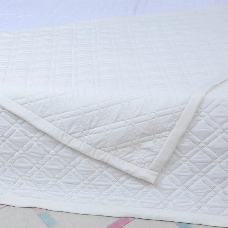 Jisha Microfiber Bedcover - White media 4