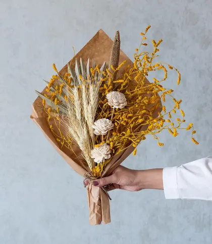 Dried Flowers & Leaves