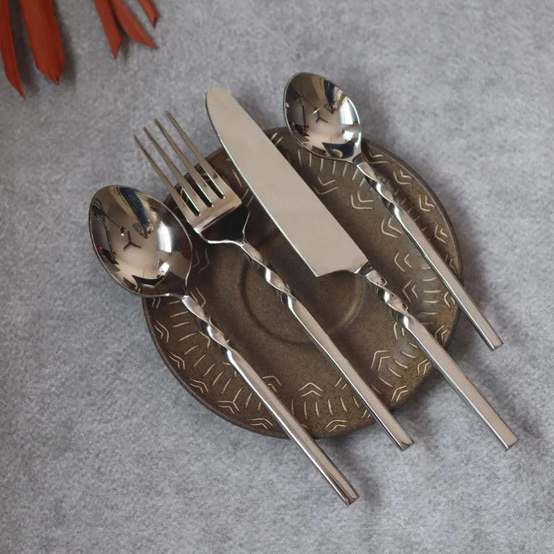 Twisto Silver Cutlery - Four Piece Set media 3