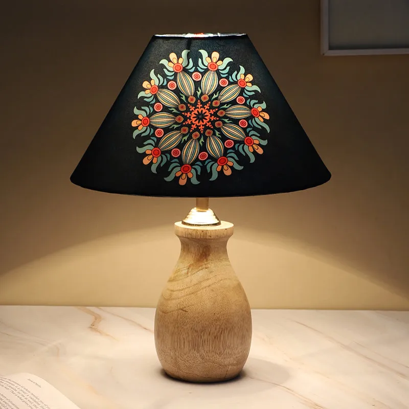 Toile Curve Printed Mango Wood Table Lamp - Multicolor media 4
