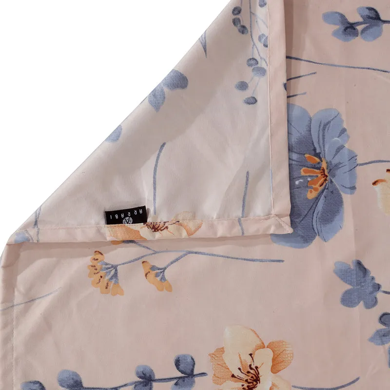 Poppy Chain Table Cover media 5