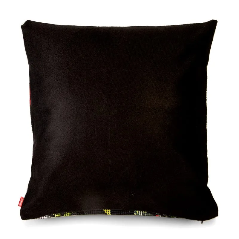 Javrix Cushion Cover media 7