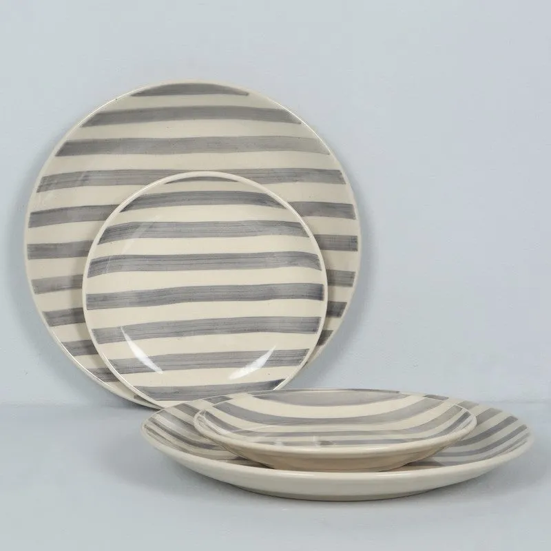 Ceramic Dinner Plates (Grey,White) - Four Piece Set media 3