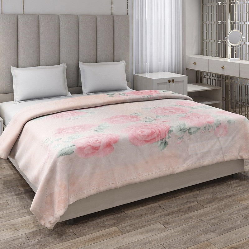 Monte Carlo Petal Dreamscape Blanket (Peach) - 871 GSM