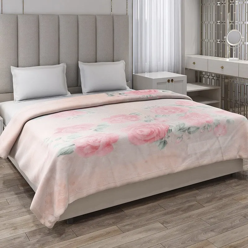 Monte Carlo Petal Dreamscape Blanket (Peach) - 871 GSM media 1