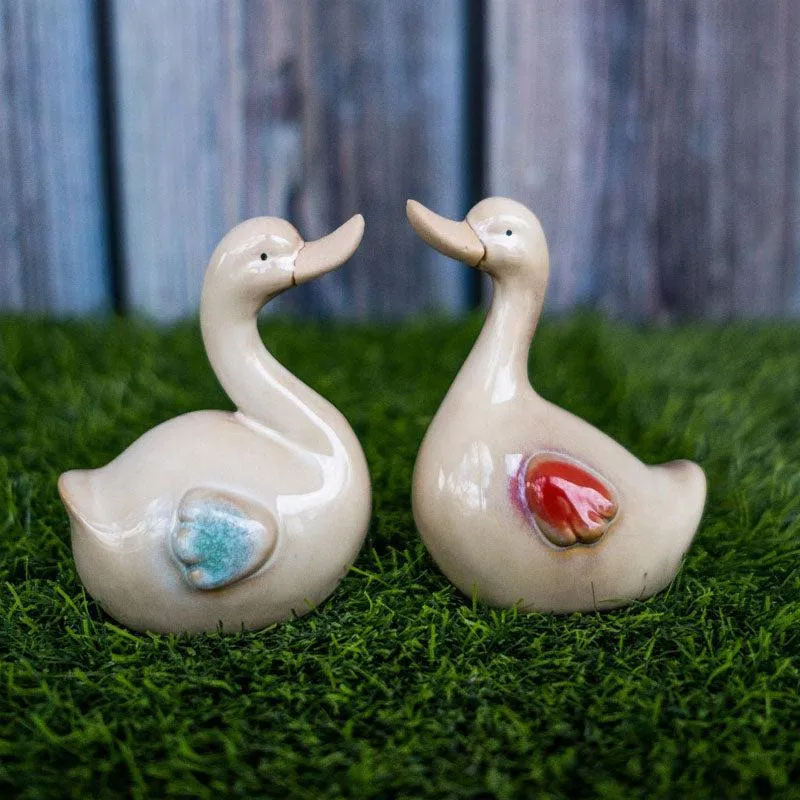 Duck Couple Showpiece media 1