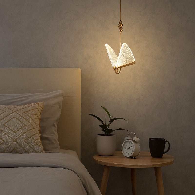 Luxe Wings Metal Cluster Ceiling Lamp