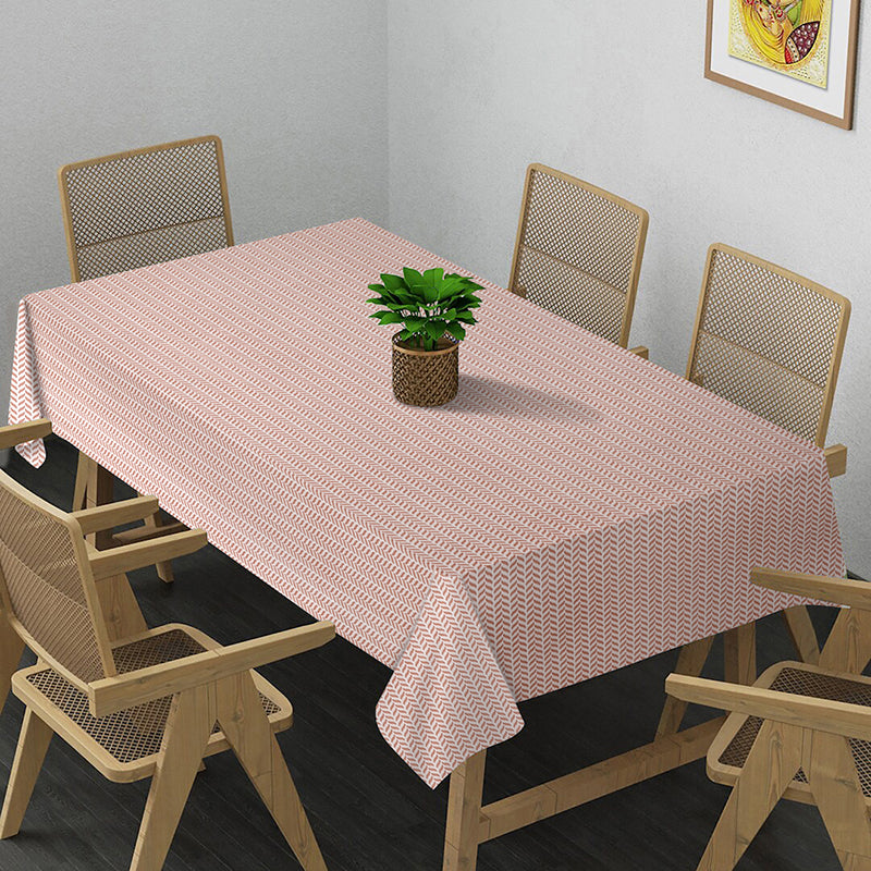 Norda Table Cover