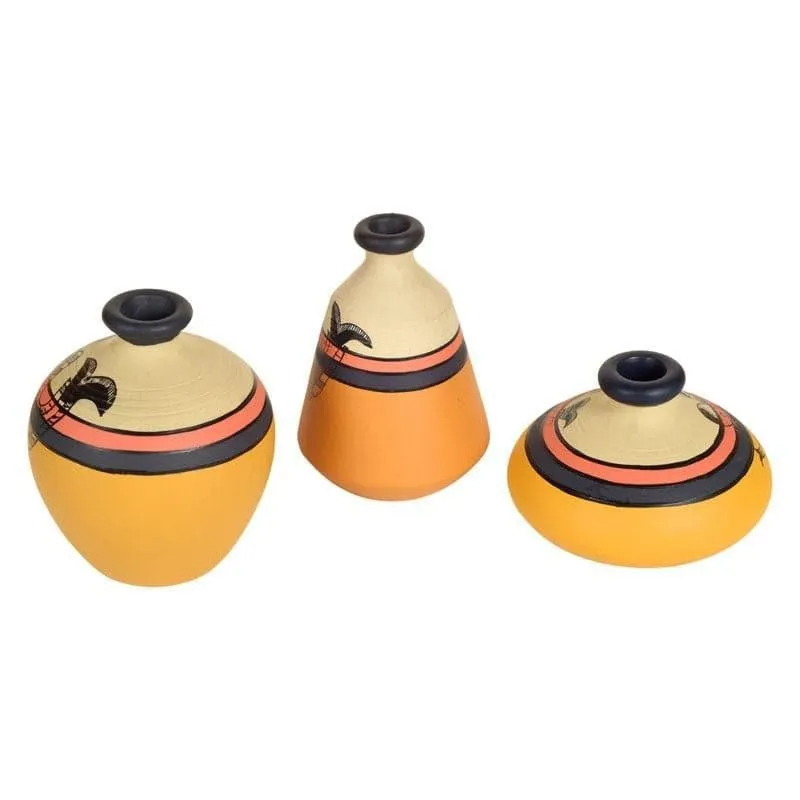 Aspyn Tribal Terracotta Vase - Set Of Three media 4