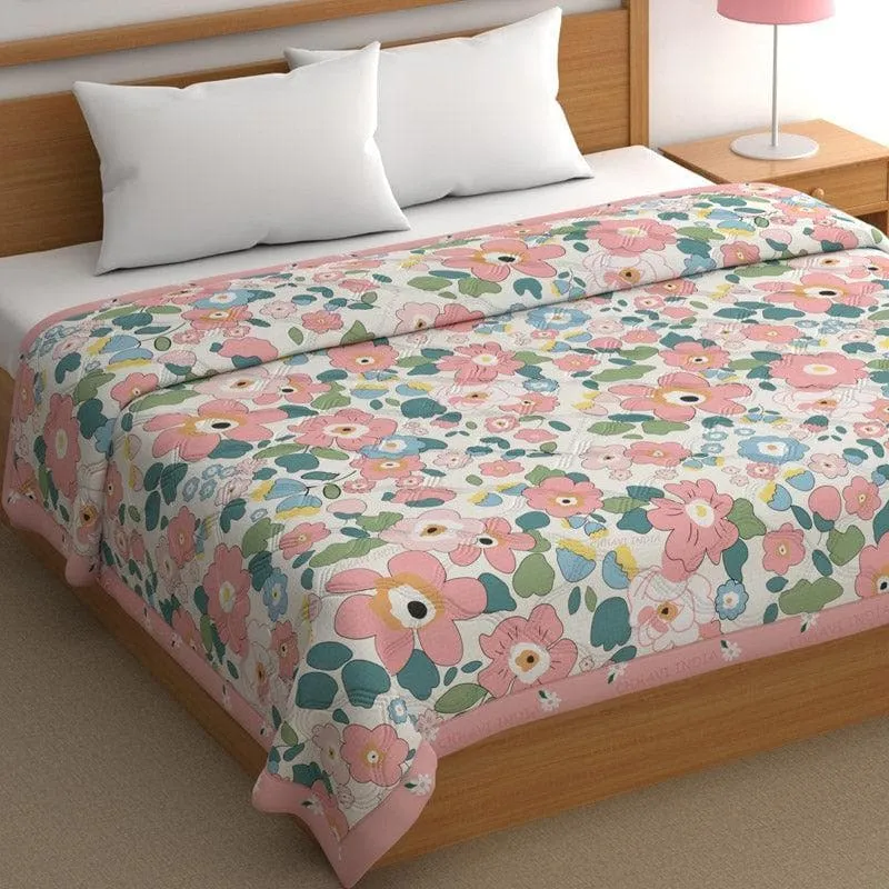Doodled Blossoms Comforter - 120 GSM media 3