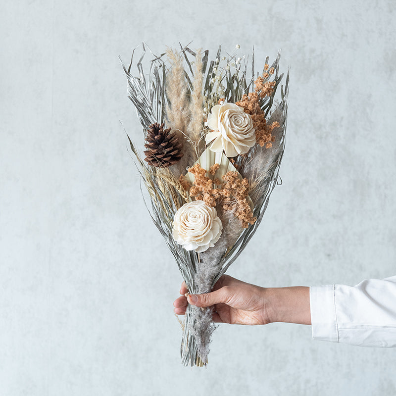 Silver Dusk Dried Flower Bunch media 5