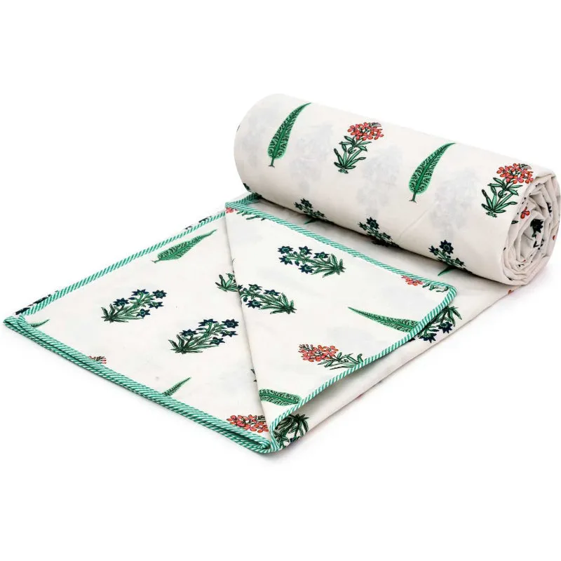 Yajna Floral Reversible Cotton Dohar (Green & White) - 180 GSM media 3