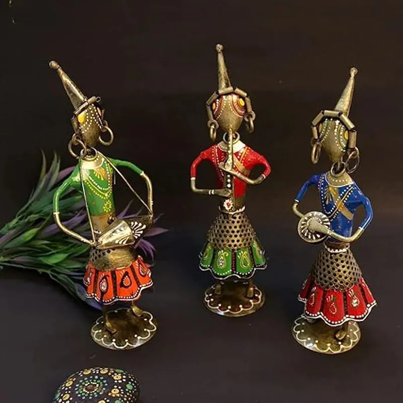 Vibrant Troupe Showpiece - Set Of Three media 3