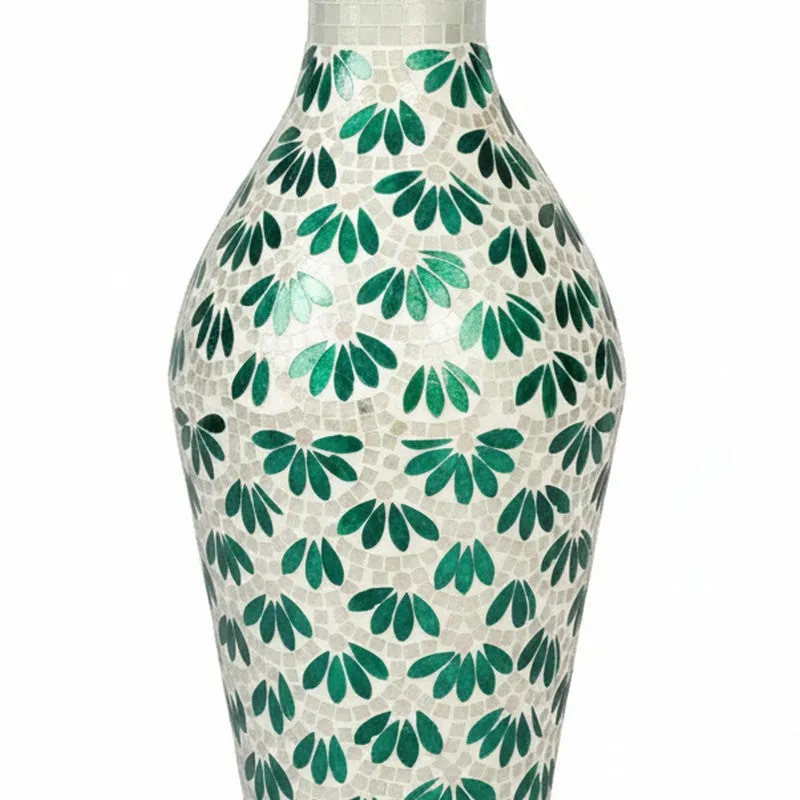 Evander Metal Floor Floor Vase media 4
