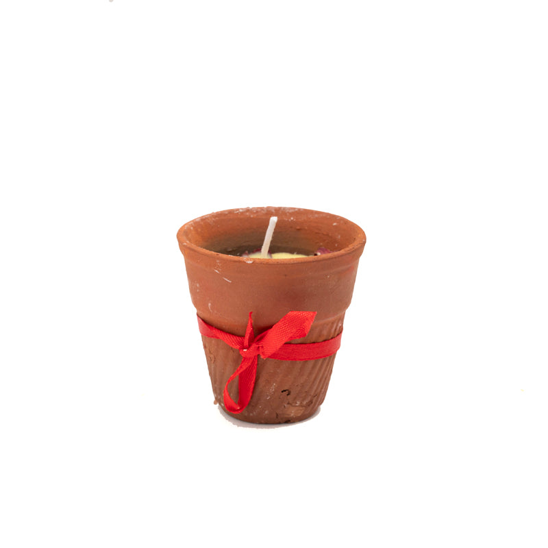 Thandai Sips Scented Candle - Rose media 5