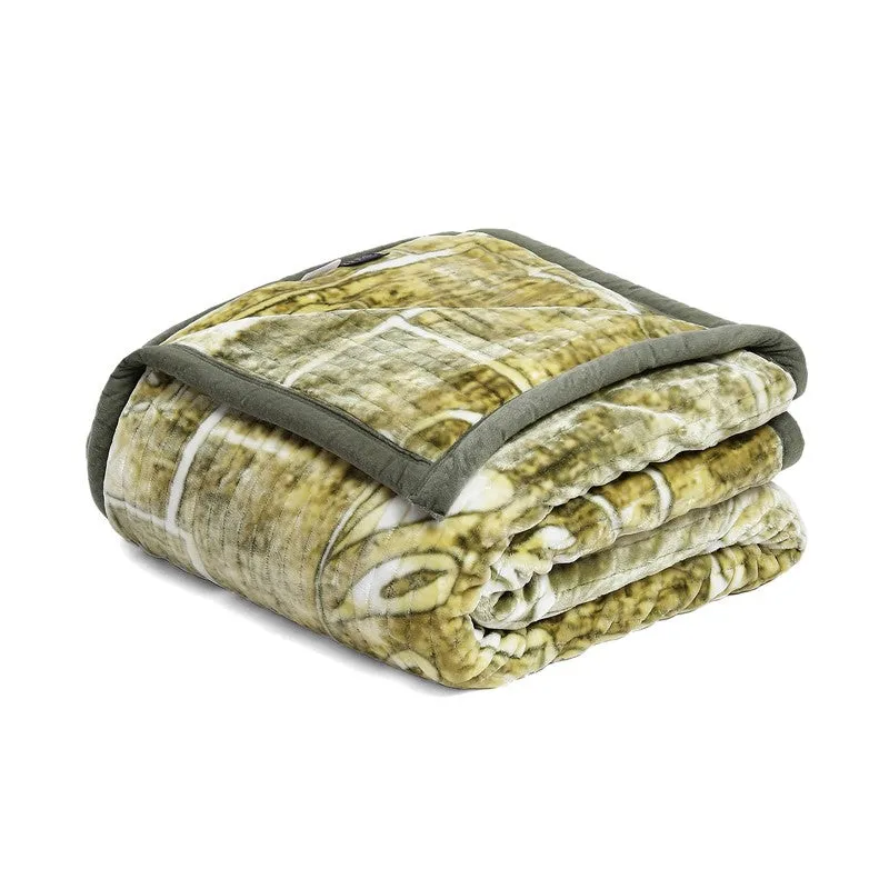 Monte Carlo Verdant Dreams Blanket - 900 GSM media 5