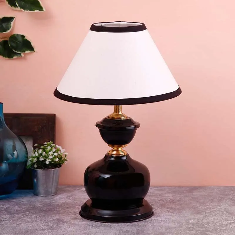 Curves Cotton Table Lamp - White,Black media 3