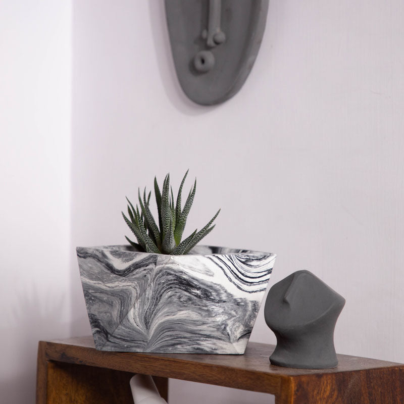 Turqo Swirl Planter media 3